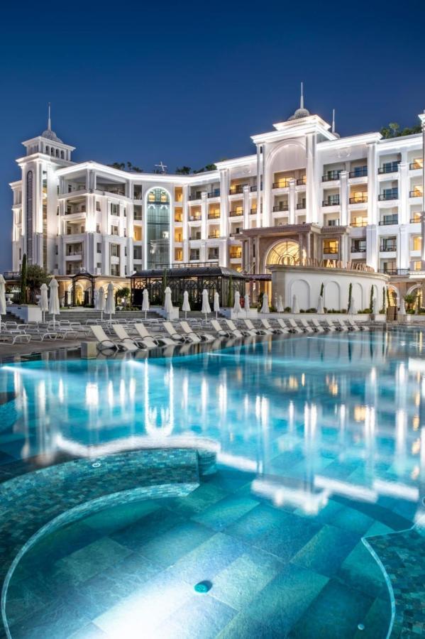 Merit Royal Diamond Hotel & Spa Kyrenia  Exterior photo